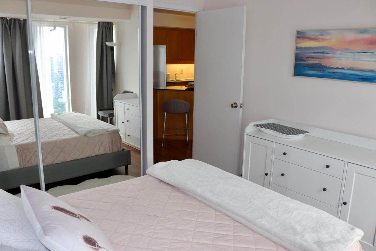 טורונטו Apartment/2Bedrooms/2 Full Bathrooms/Free Parking מראה חיצוני תמונה